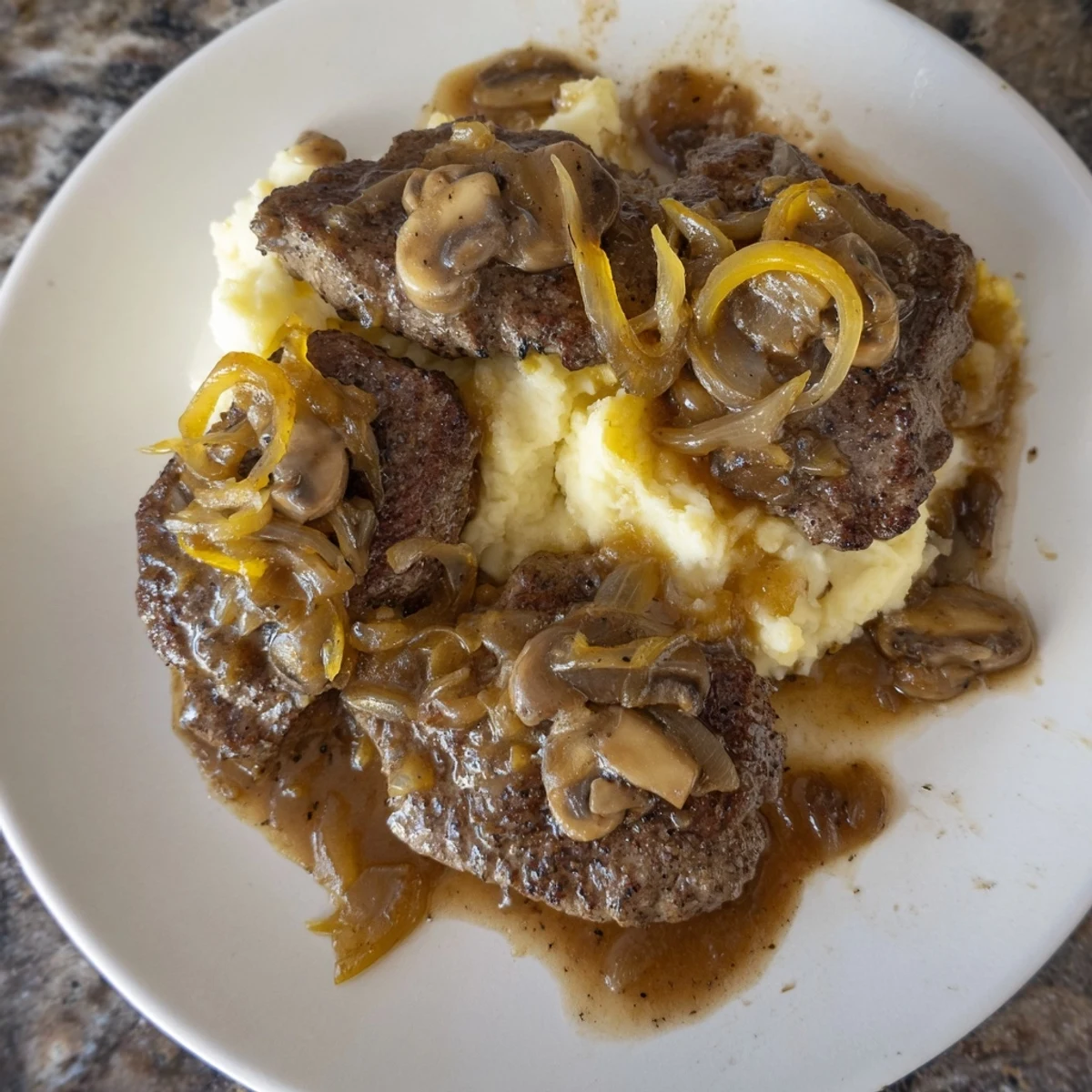 Country Style Smothered Cube Steak Recipe: tender steaks with onions and mushrooms